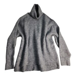 H&M Divided Turtleneck Sweater Womens XS Gray Oversized Cozy Ribbed